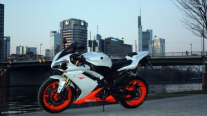 Yamaha YZF-R1 (Orange & White) HD