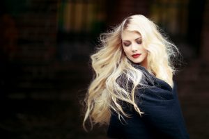 Gorgeous woman with blonde hair 4k